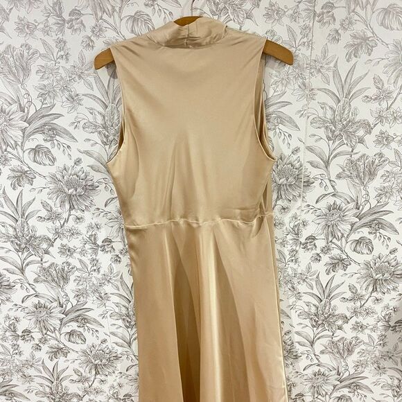 Banana Republic Beige Champagne Satin Midi Sleeveless Cocktail Party Dress Sz 12 - Picture 11 of 15